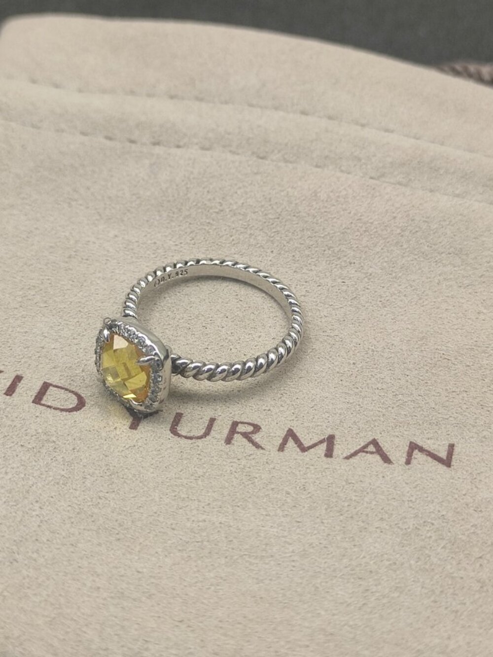 David Yurman 925 Silver Ring with Original Pouch